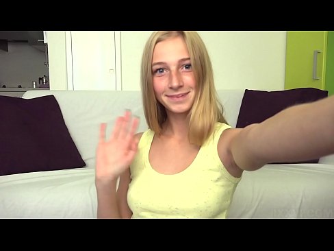 ❤️ Když se nudím, líně masturbuji svou růžovou kundičku ️❌ Porno video u nás ﹏